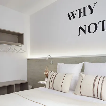 Guest house El Puerto *